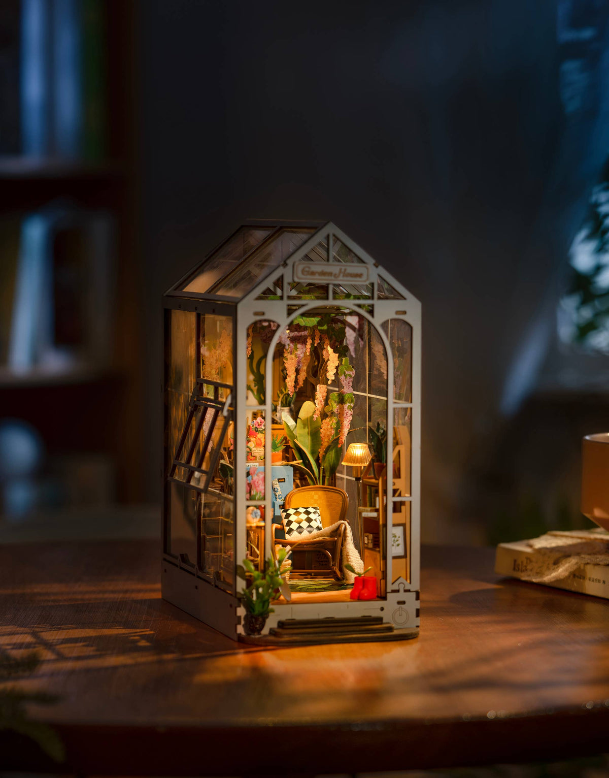 Garden House DIY Miniature House Book Nook Kit