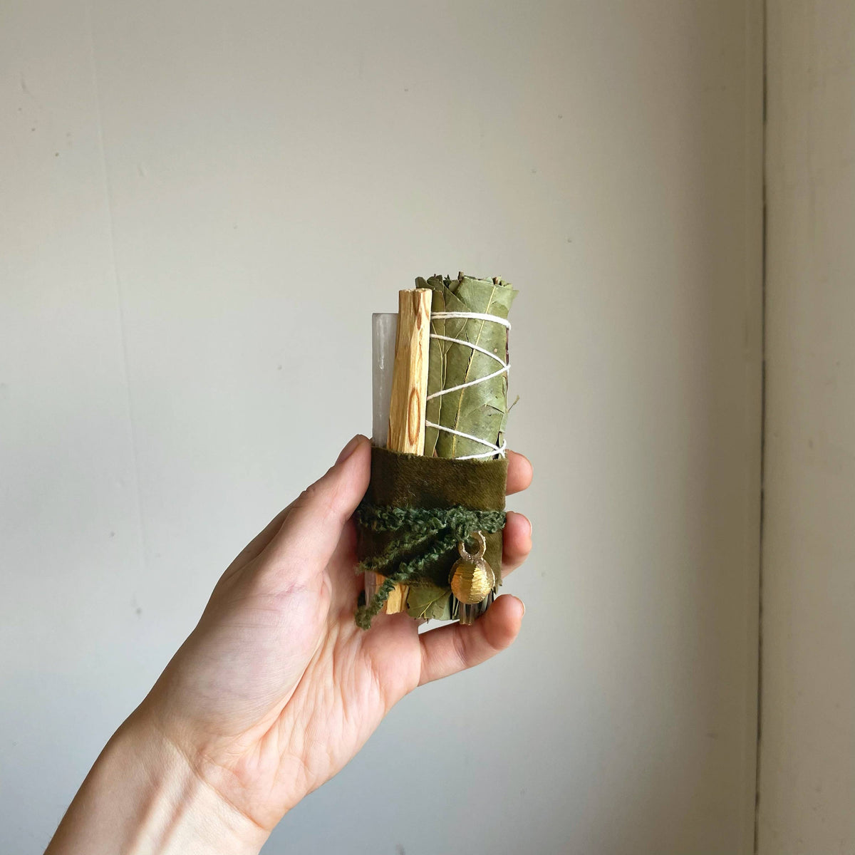 Joy Brass Bell Eucalyptus, Selenite + Palo Santo Bundle