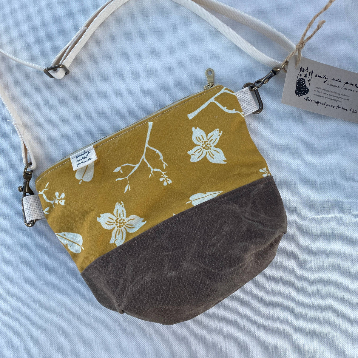 Dogwood - Small Crossbody Bag